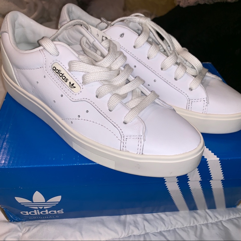 ADIDAS Sleek Sneakers NEW with box